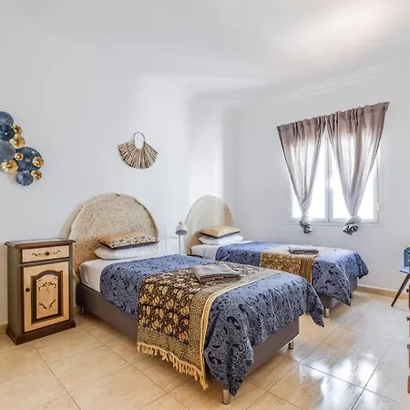 Pure&brave Muy Centrico 2 Minutos Playa Y Servicios Andando Appartement